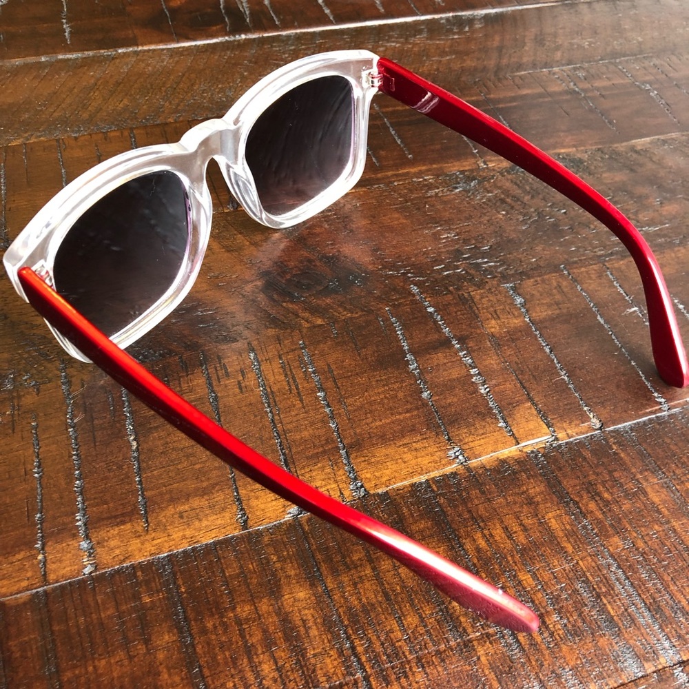 Sunglasses - Picture 2 of 4